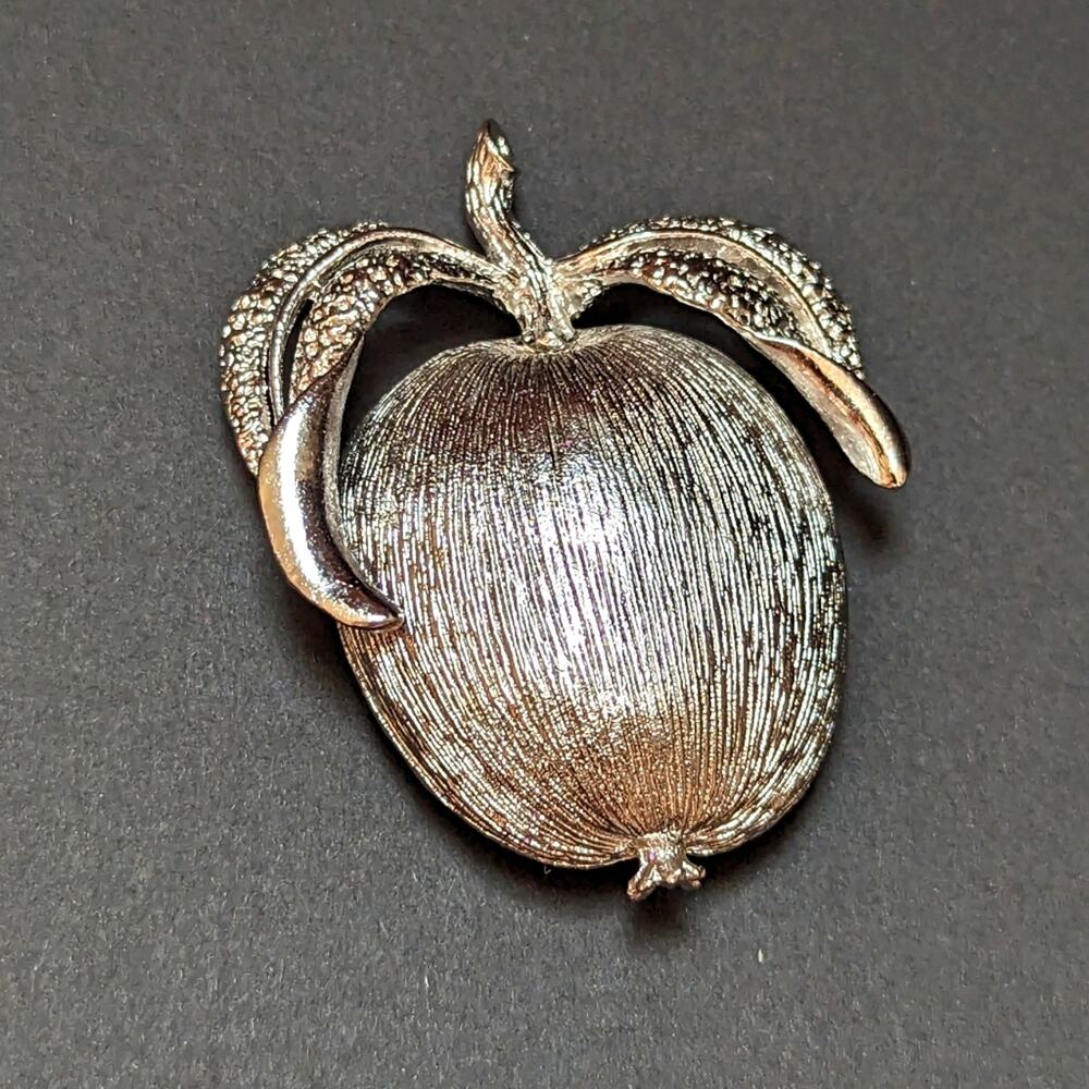 Vintage 1961 Sarah Coventry Adam's Delight Brushed Silver Tone Apple brooch